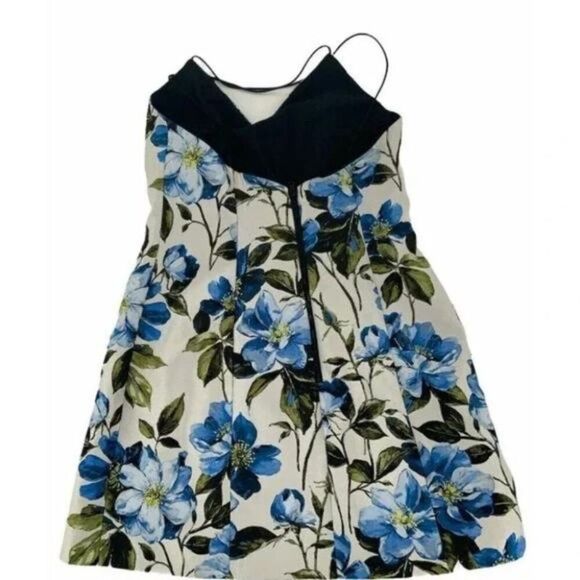 Alice + Olivia Tayla Floral Jacquard Paneled Floral Multicolor Mini Lined Dress - Picture 7 of 9